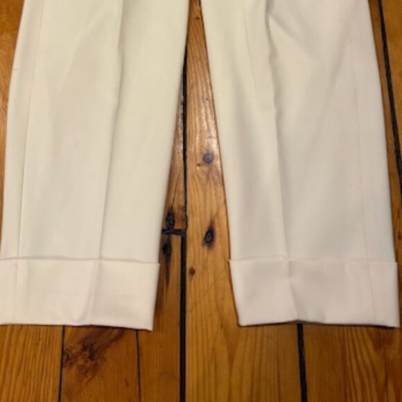 Club Monaco women's white trousers with cuff, size 4. - Picture 7 of 9